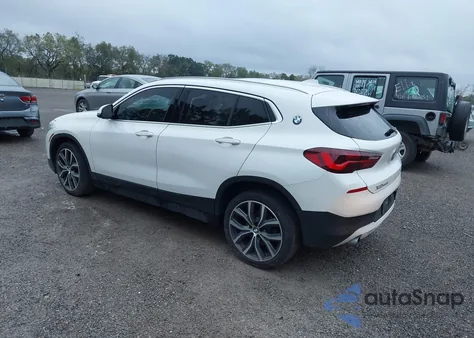 2021 BMW X2 xDrive28I из США, поврежденный, VIN WBXYJ1C08M5S20239